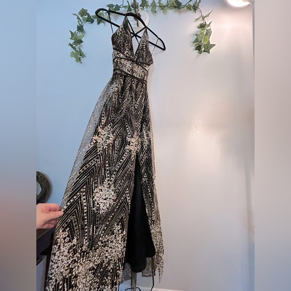 Hello Molly Black and Gold Sparkly Goddess Prom Dress - Picture 4 of 16